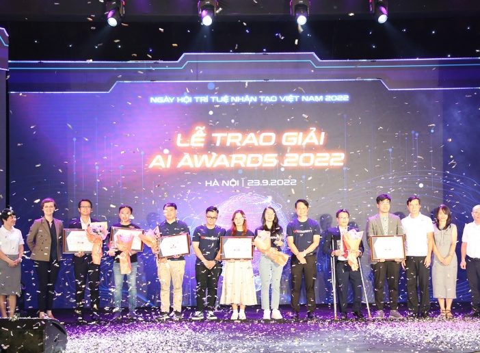 Sinh viên Trường Đại học Công nghệ – Đại học Quốc gia Hà Nội đạt giải tại AI4VN challenges 2022